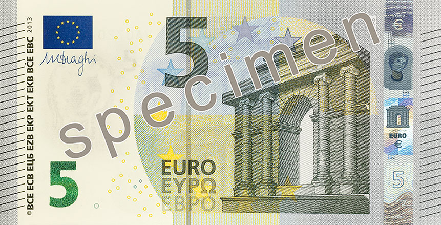 банкнота от 5 евро лицева страна