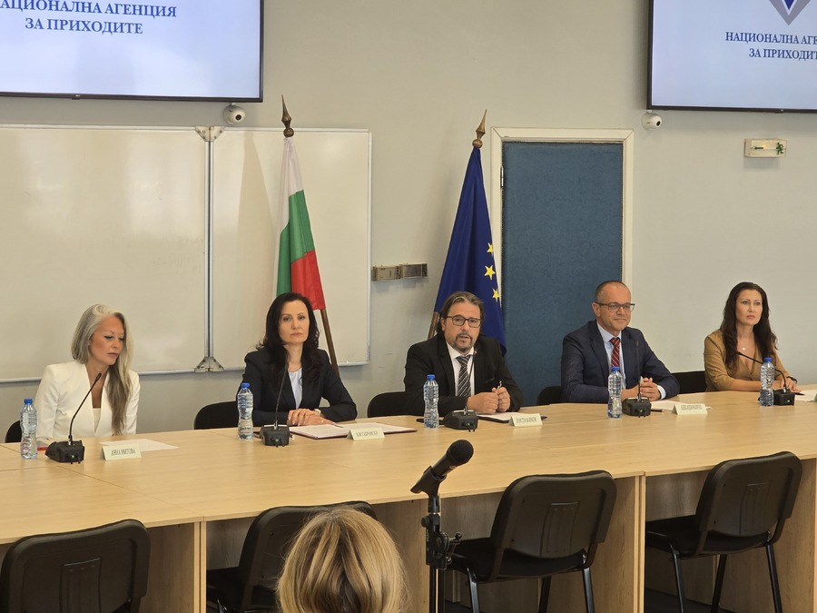 НАП и КЗП извършиха рекорден брой проверки във връзка с еврото