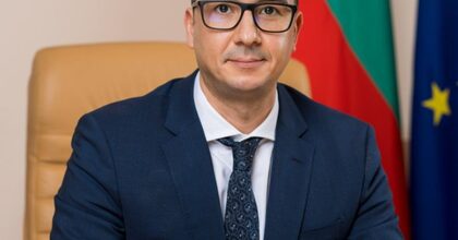 Министър Дилов пред БНТ: България ще бъде по-богата след присъединяване към еврозоната