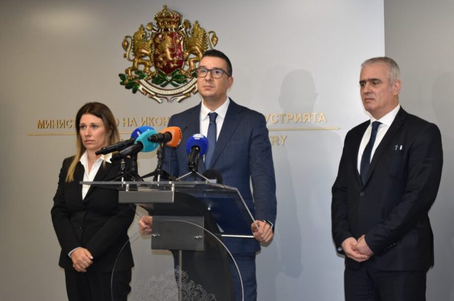 Министерството на икономиката и бизнесът обсъдиха насоки за правилно прилагане на задължението за двойно обозначаване на цените на стоките и услугите